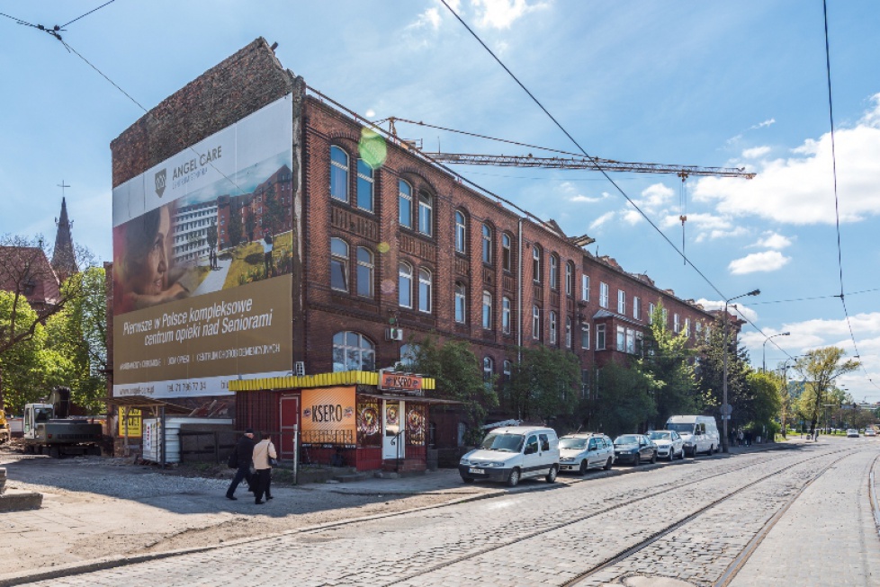 Jak w zabytkowym szpitalu powstaje nowoczesne centrum opieki