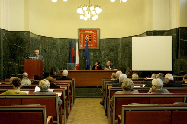 Pierwsza w historii Chorzowa rada seniorów rozpoczęła swoją działalność. Fot. UM Chorzów Chorzów: debiut pierwszej w historii miasta rady seniorów
