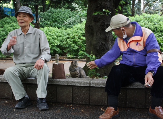 Panująca w Japonii kultura nieokazywania emocji jeszcze wzmaga finansowe frustracje osób starszych. Fot. Archiwum Japonia: frustracja i gniew seniorów, fenomen „srebrnych przestępstw”