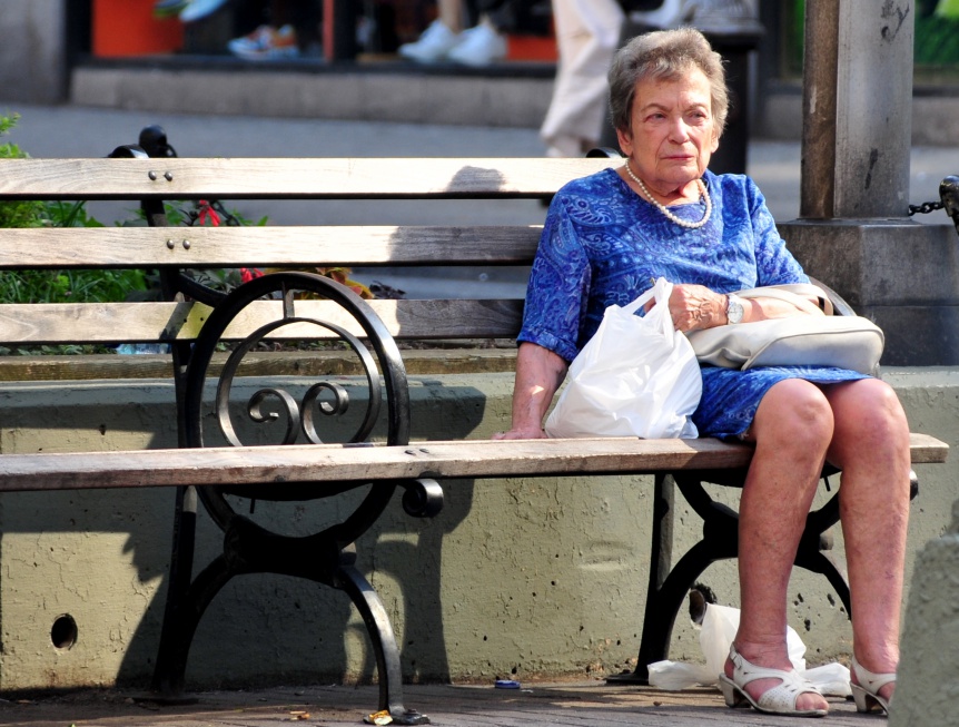 Strach pracodawców i stereotypy uderzają w pracowników 55+