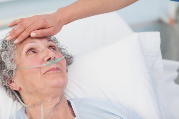 Fot. Shutterstock Ekspert: z powodu grypy najczęściej umierają osoby powyżej 65 roku życia