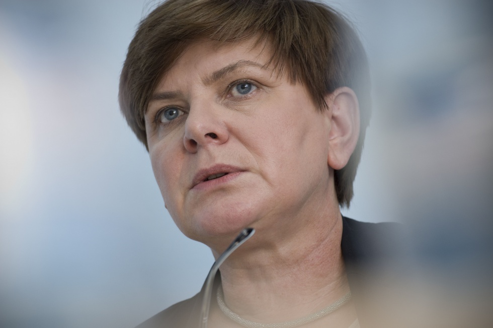 Szydło: obniżymy wiek emerytalny