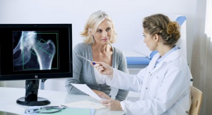 Co trzecia kobieta cierpi na osteoporozę