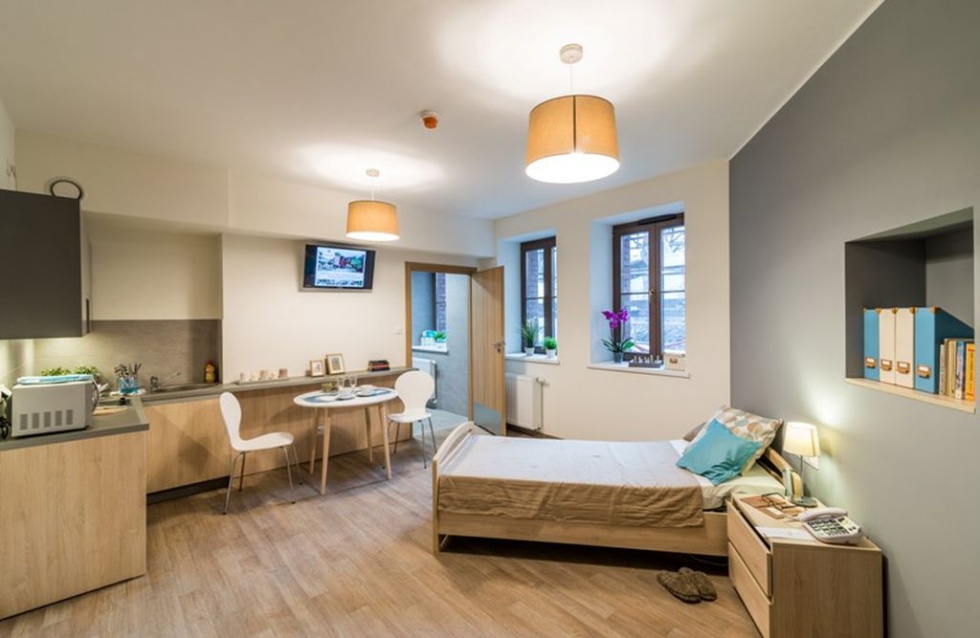 Na zdj. gotowy apartament chroniony Fot. Angel Care MEDI-system kupił wrocławskie centrum seniora Angel Care