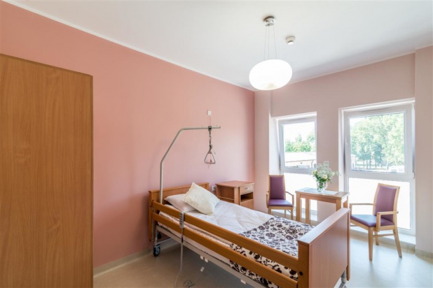 ZOZ Zakład Pielęgnacyjno-Opiekuńczo -Rehabilitacyjny „Niezapominajka” w Lesznie (zdjęcie ilustracyjne) Fot. www.e-niezapominajka.com.pl/ Białystok: za mało miejsc w zakładzie pielęgnacyjno-opiekuńczym