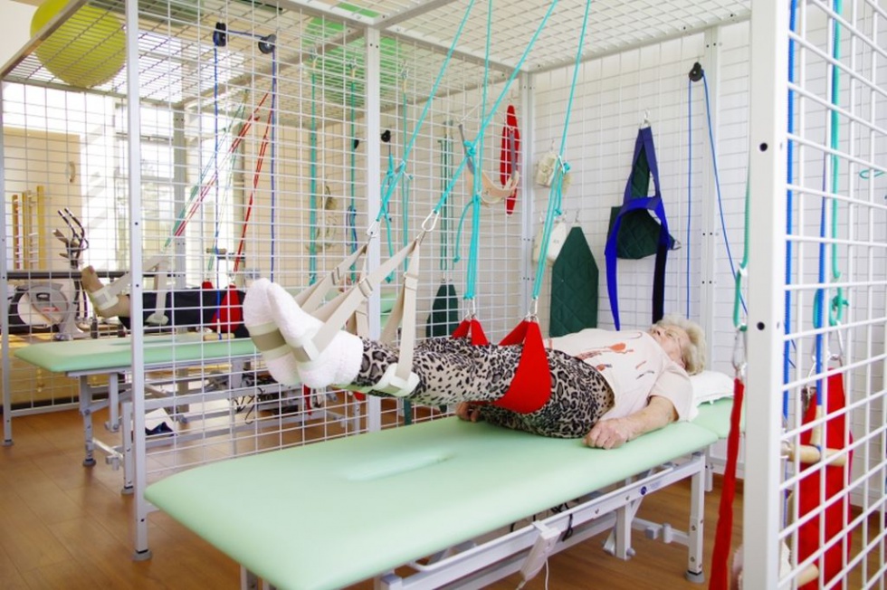 Założeniem dziennych domów opieki medycznej jest zapobieganie nadmiernej hospitalizacji pacjentów powyżej 65 r. ż. Ośrodek Opiekuńczo-Rehabilitacyjny Jovimed Fot. jovimed.pl (zdjęcie ilustracyjne) FPZ do Ministerstwa Zdrowia: jaka będzie przyszłość dziennych domów opieki medycznej?