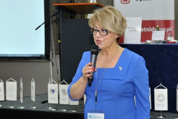 Na zdj. Zofia Małas - prezes Naczelnej Rady Pielęgniarek i Położnych. Fot. NRPiP FPP i NRPIP: liczba pielęgniarek w Polsce jest alarmująca, grozi paraliżem ochrony zdrowia