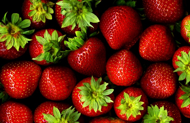 Dietetyk: im intensywniejszy kolor owoców lub warzyw, tym są zdrowsze
