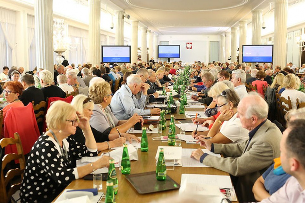 Wiceminister Bojanowska: jesienią rząd ogłosi program aktywizacji osób starszych