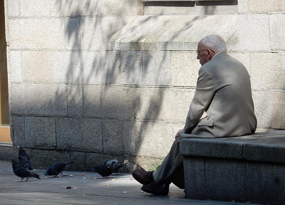 Nowoczesna: niższy wiek emerytalny to głodowe emerytury