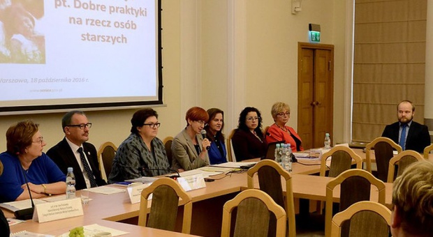 Fot. MRPiPS (zdjęcie ilustracyjne) Bojanowska: pracujemy nad rozwiązaniami zwiększającymi bezpieczeństwo seniorów