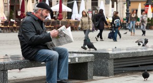 CBOS zapytało Polaków o pracę na emeryturze i obniżenie wieku emerytalnego