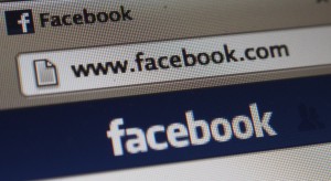 Facebook wzmacnia dyskryminację pracowników ze względu na wiek?
