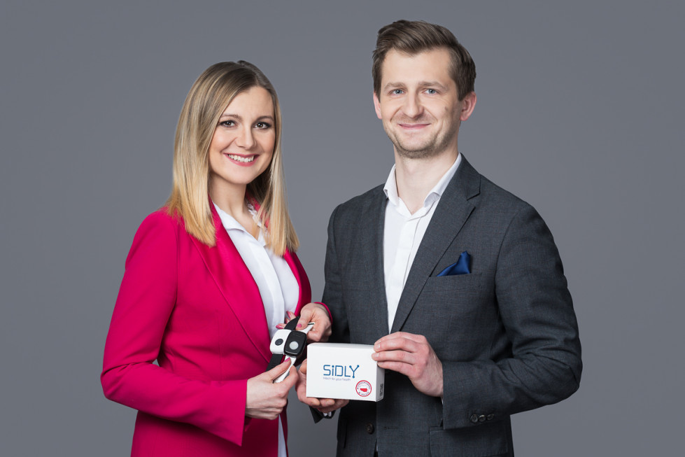 Polska firma telemedyczna SiDLY pomaga samorządom otoczyć opieką seniorów w czasie epidemii